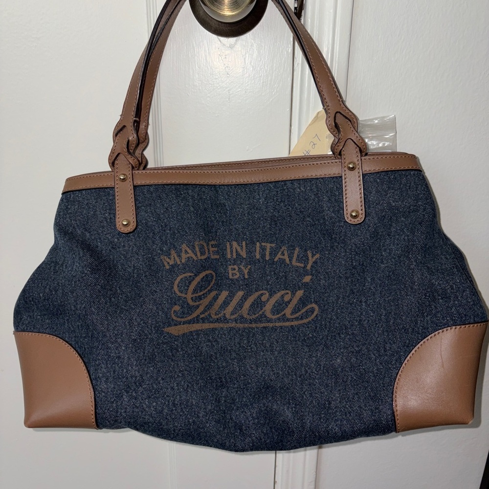 Gucci denim shoulder bag